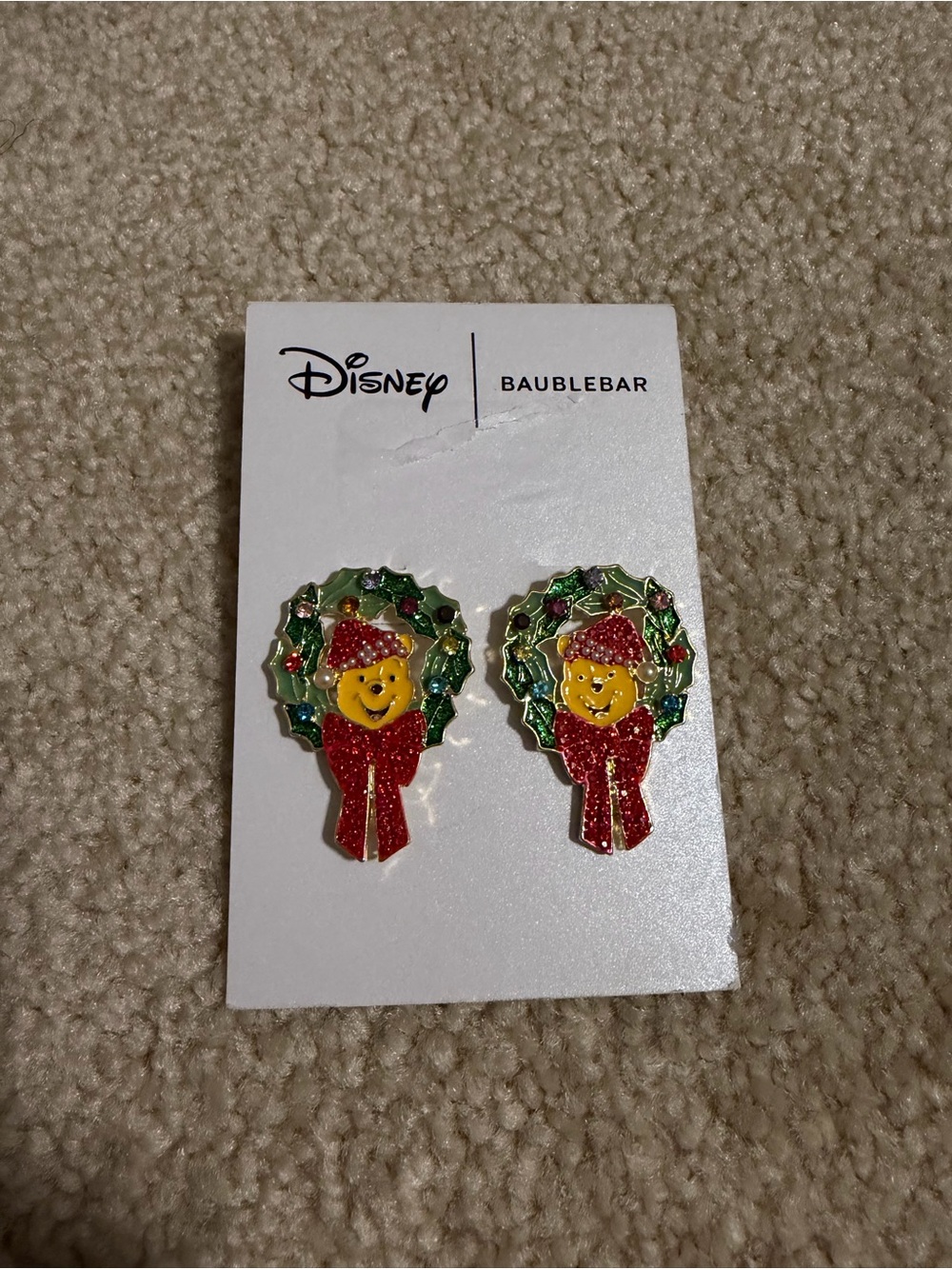 BaubleBar Kids Winnie the Pooh Wreath Stud Earrings - Green & Red